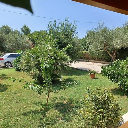 Lara Apartment Solin Exterior photo