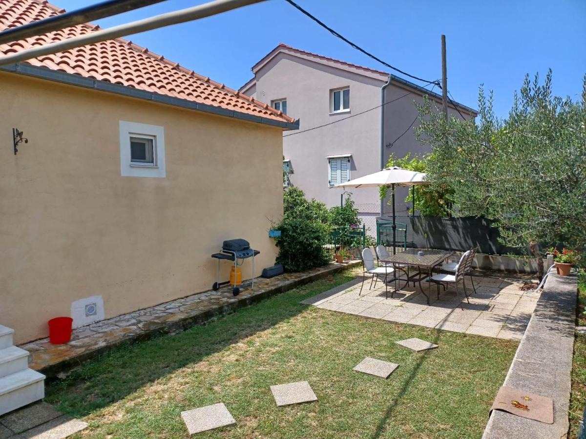 Lara Apartment Solin Exterior photo