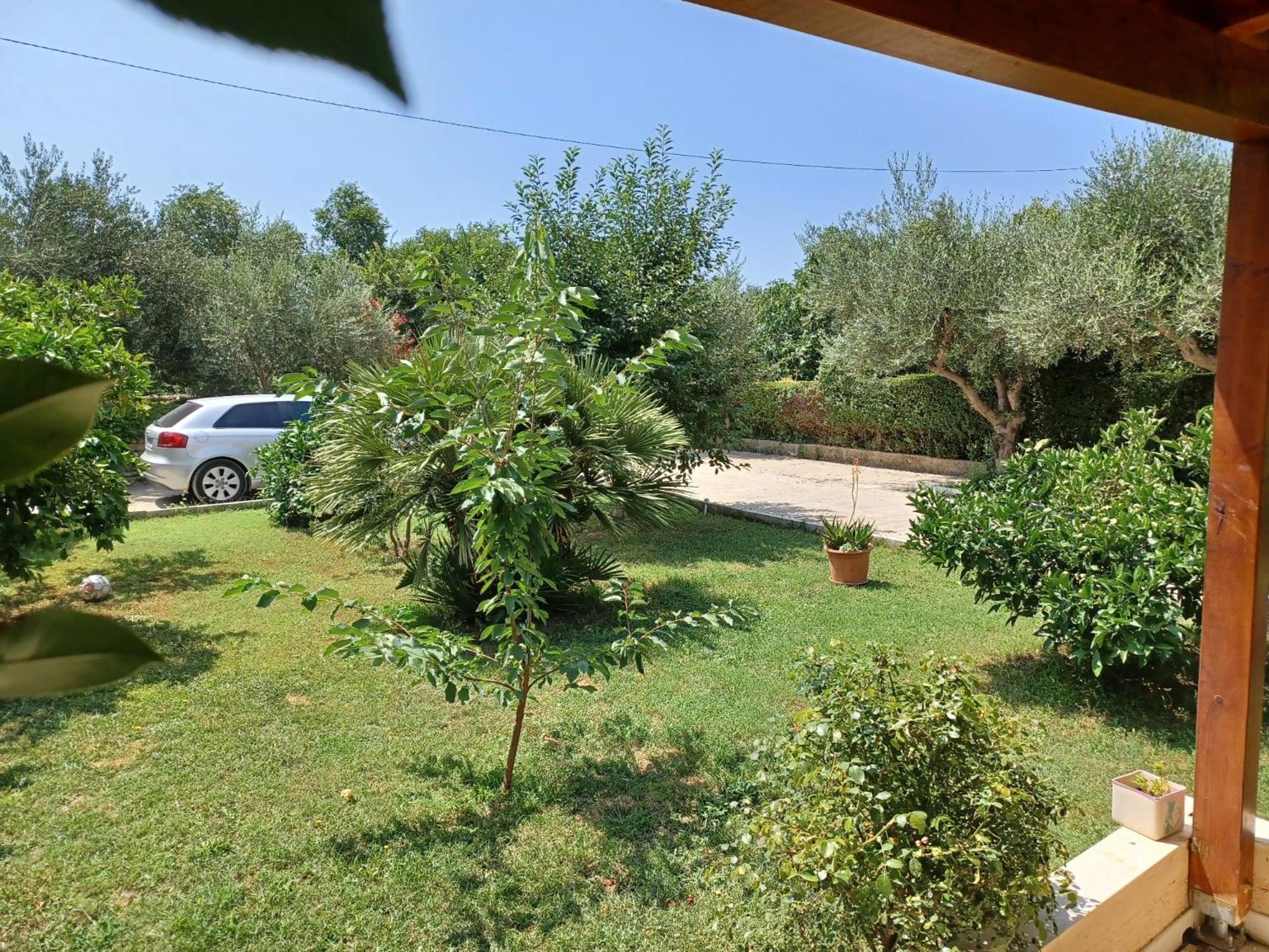 Lara Apartment Solin Exterior photo